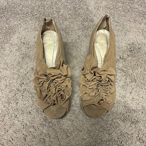 Size 7 Body Central Brown Heels
